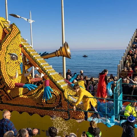 89ème Fête du Citron®- Corso des fruits d'or